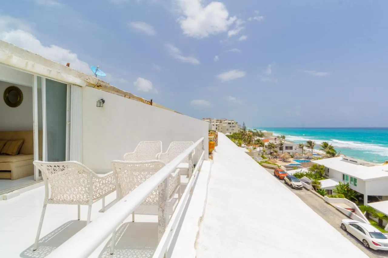 Penthouse Ocean Front, Steps To The Beach Мексика